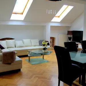 premium-high-quality-apartment.krakowhotelspoland.com/